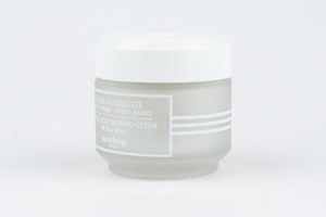 GENTLE FACIAL BUFFING CREAM