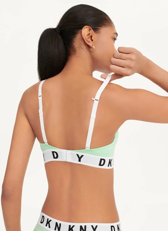 COZY BOYFRIEND BRALETTE