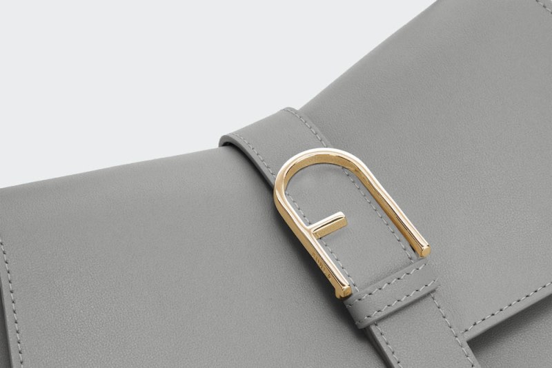 FLOW M TOP HANDLE