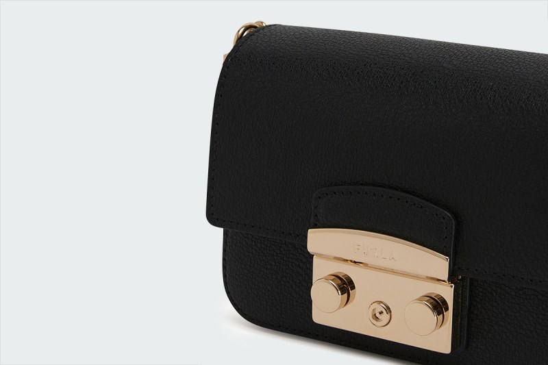METROPOLIS MINI CROSSBODY DETACHABLE FLAP