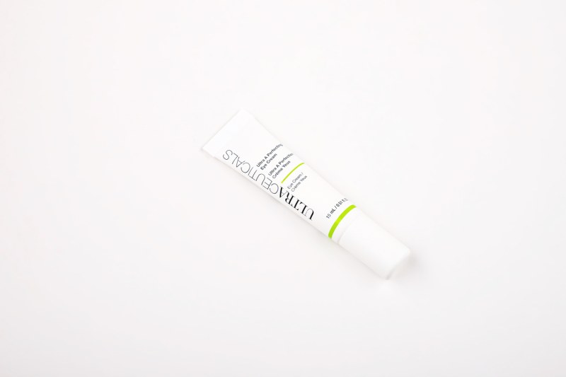 PERFECTING EYE CREAM