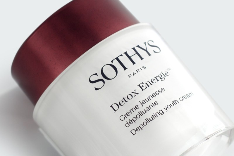 DEPOLLUTING YOUTH CREAM