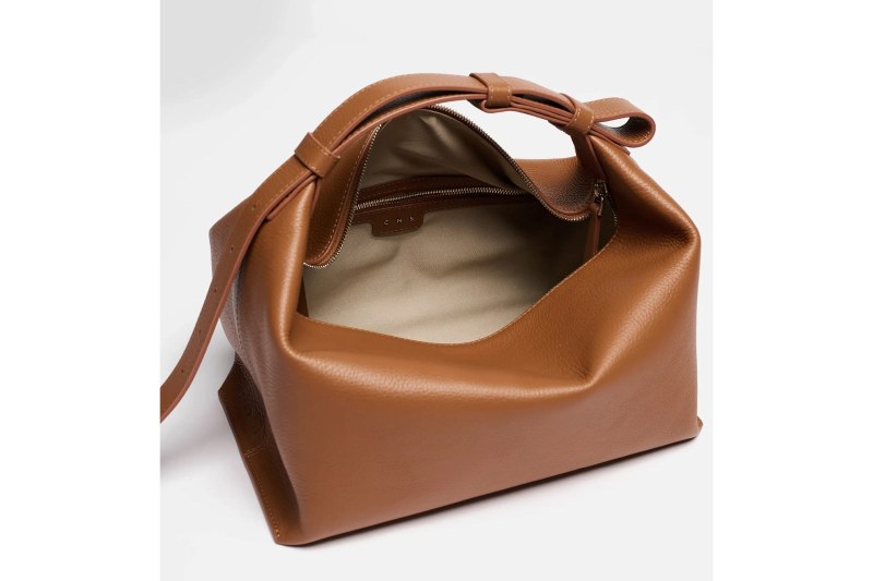 BOBBI MEDIUM CINNAMON 