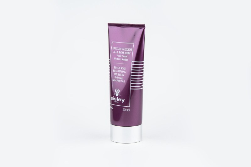 BLACK ROSE BEAUTIFYING EMULSION
