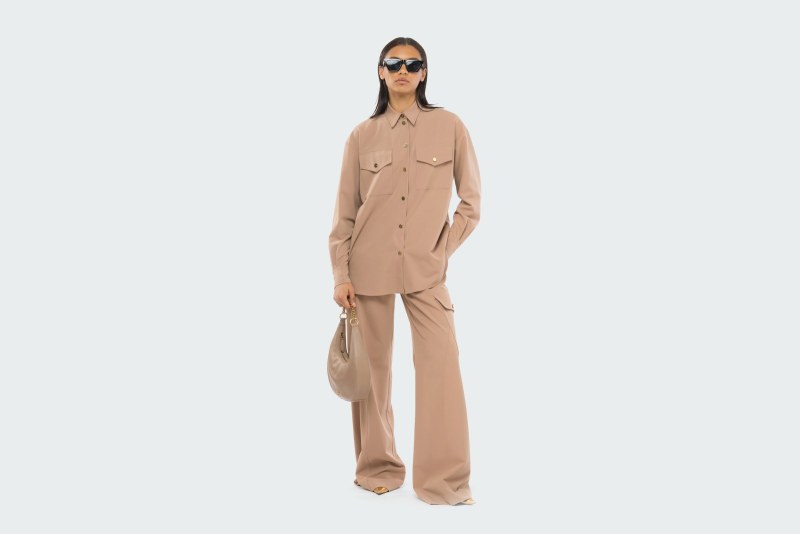 FLOWING SHIRT WITH SMALL POCKETS