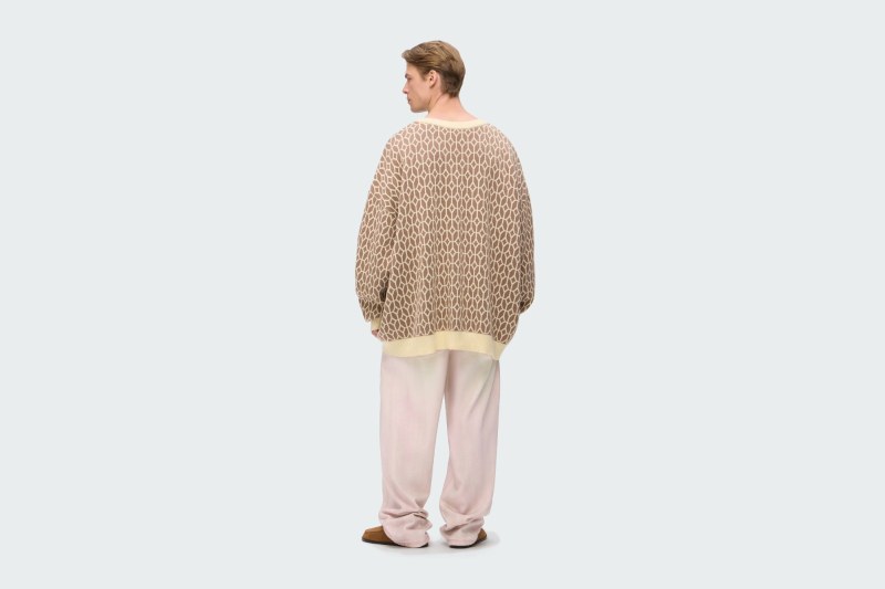 SWEATER PATTERN NUDE