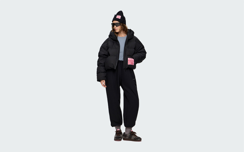 POOH SOLID BLACK