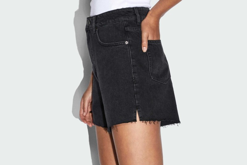 HI LINE SHORT WASHED BLACK