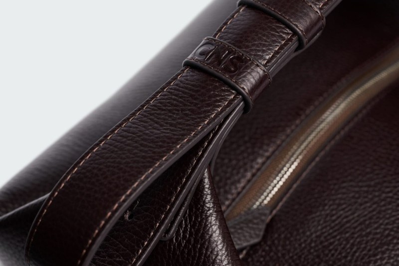 BOBBI MEDIUM DARK CHOCOLATE