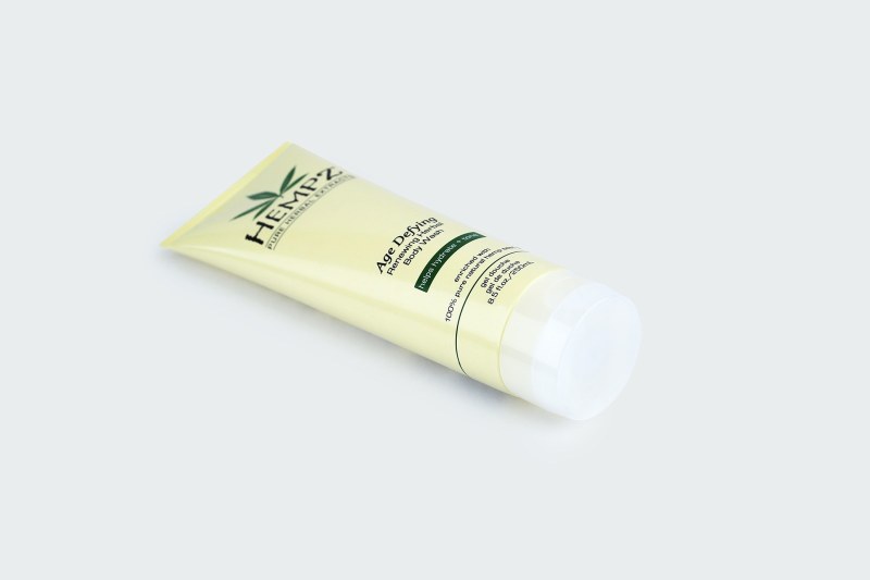AGE DEFYING HERBAL BODY WASH