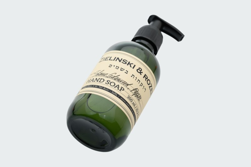 TOBACCO, CEDARWOOD, PEPPER