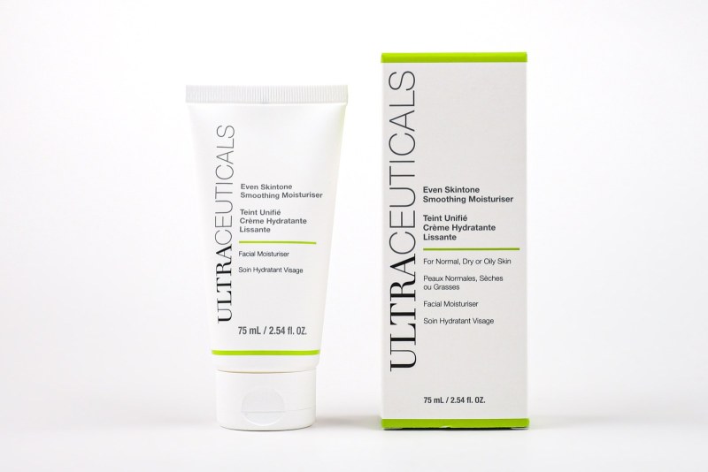 EVER SKINTONE SMOOTHING MOISTURISER