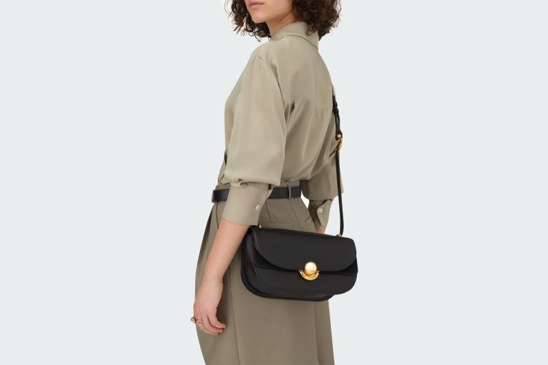 SFERA S SHOULDER BAG
