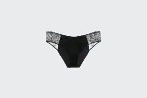 BRIEF MEDIUM