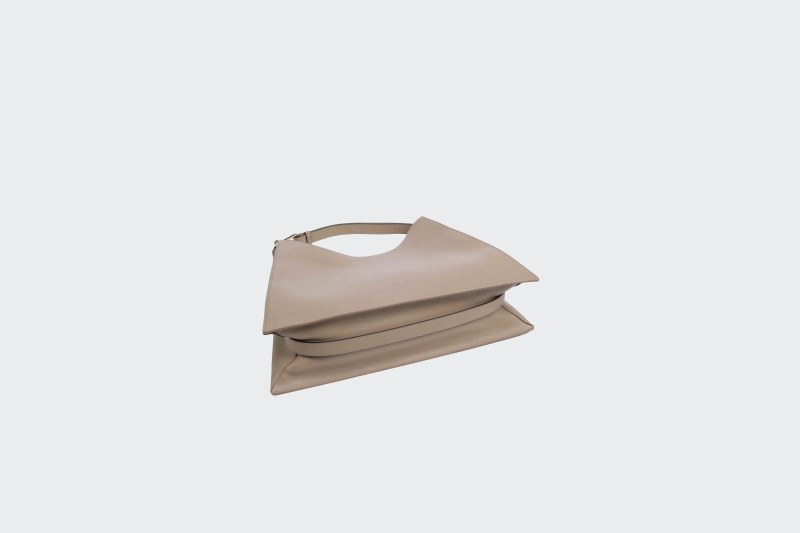 NUVOLA L HOBO