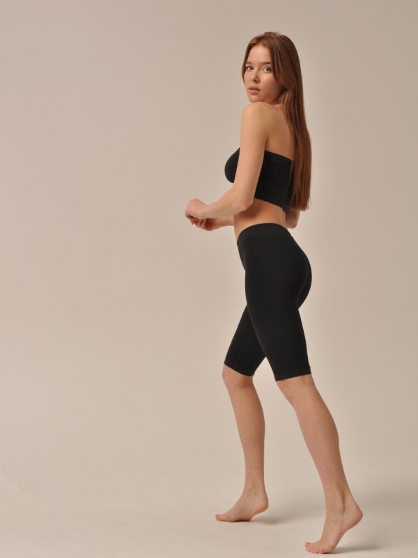 SHORT LEGGINGS