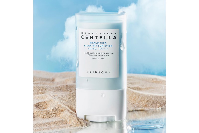 HYALU-CICA SILKY-FIT SUN STICK SPF50+ PA++++