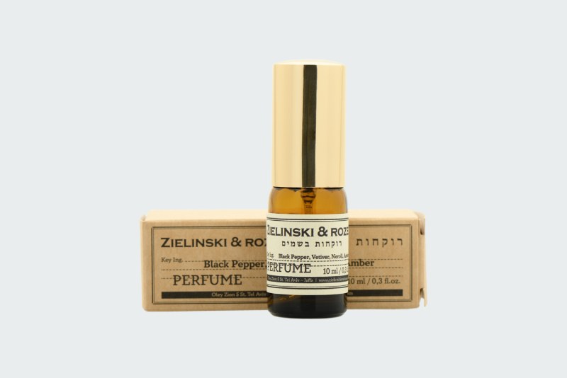 BLACK PEPPER, VETIVER, NEROLI, AMBER