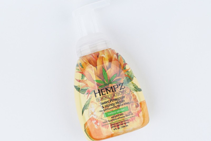 SWEET PINEAPPLE & HONEY MELON HERBAL FOAMING HAND WASH