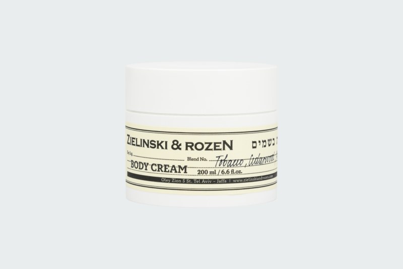 TOBACCO, CEDARWOOD, PEPPER