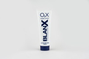 O3X – PROFESSIONAL TOOTHPASTE