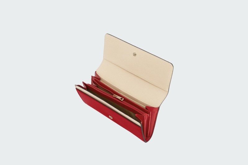 CAMELIA CONTINENTAL WALLET