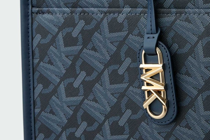 GIGI LARGE EMPIRE SIGNATURE LOGO TOTE BAG