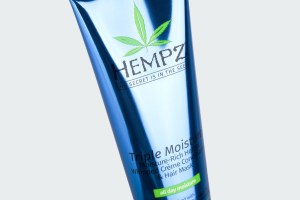 TRIPLE MOISTURE REPLENISHING CONDITIONER