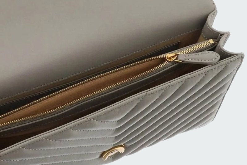 CLASSIC LOVE BAG ONE CHEVRON
