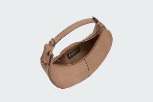 MIASTELLA S HOBO