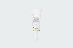 ULTRA UV PROTECTIVE DAILY MOISTURISER SPF 50 MATTIFYING