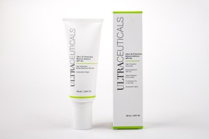 PROTECTIVE MINERAL DEFENCE SPF 50+