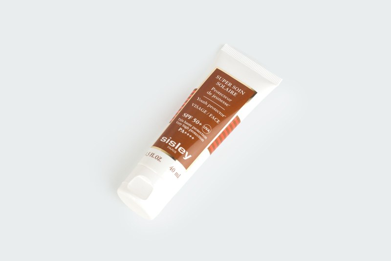 SUPER SOIN SOLAIRE VISAGE SPF50+