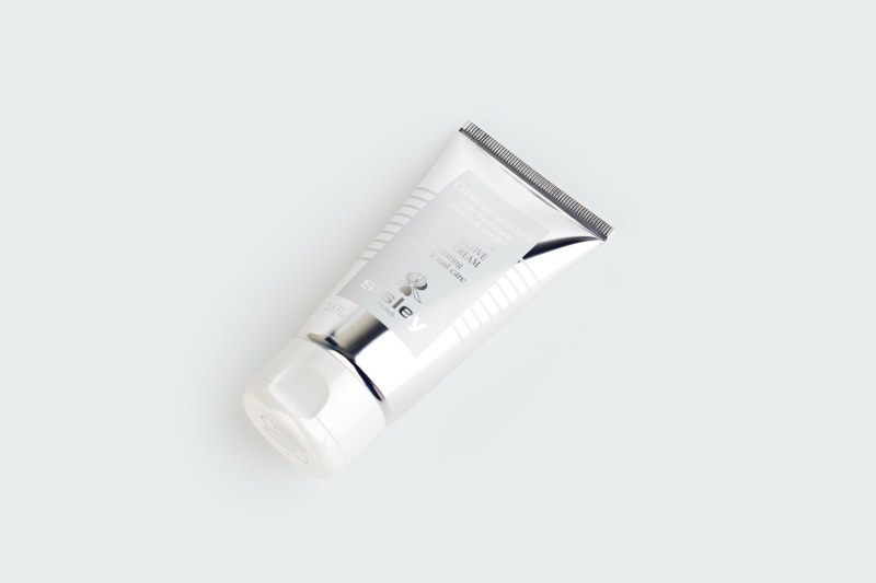 CREME REPARATRICE SOIN HYDRATANT MAINS & ONGLES