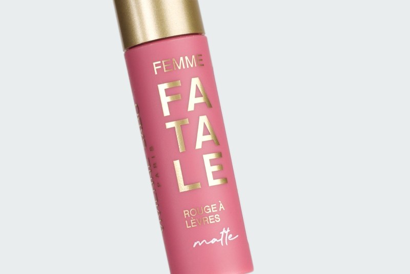 FEMME FATALE