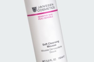 SOFT CLEANSING MOUSSE