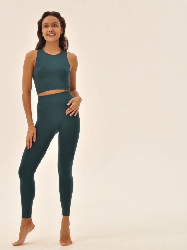 TOP HALTER NECK