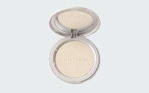 TOUCH UP POWDER
