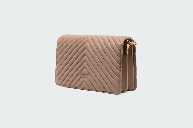 LOVE CLICK CLASSIC SHEEP NAPPA CHEVRON