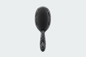 DETANGLE BRUSH WEDNESDAY