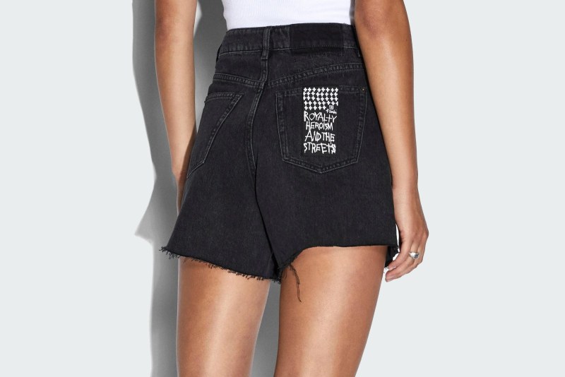 HI LINE SHORT WASHED BLACK