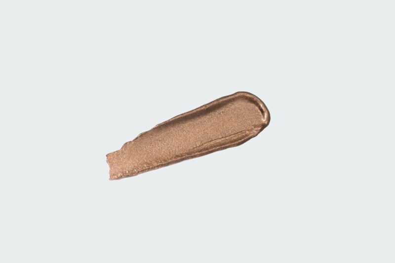 SATIN LIQUID EYE SHADOW