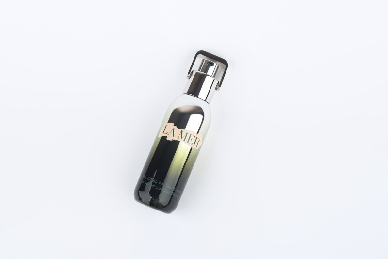 THE LIFTING CONTOUR SERUM