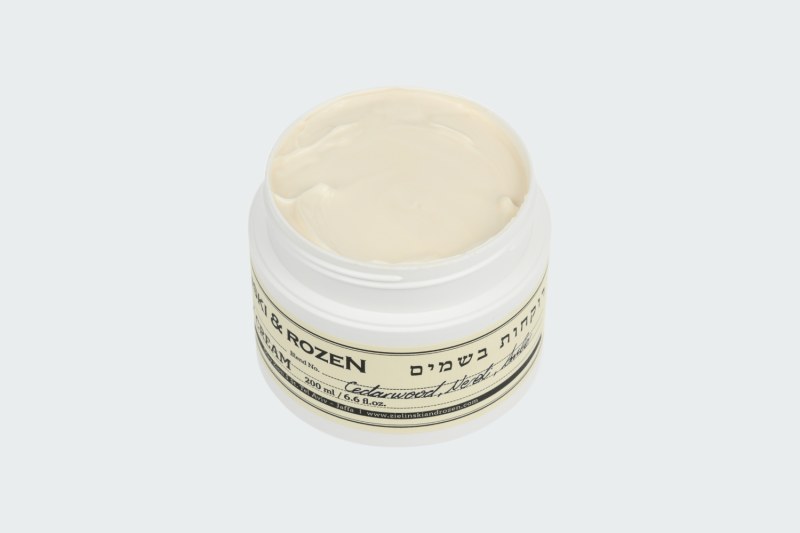 CEDARWOOD, NEROLI, AMBER