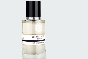 LES FRIVOLITES