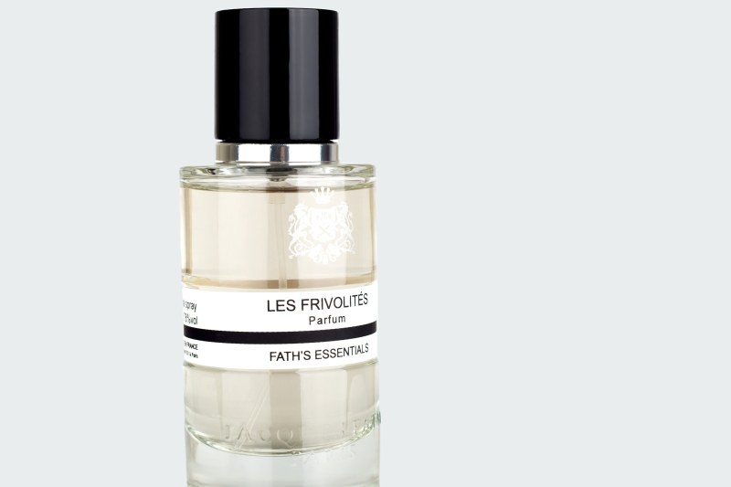 LES FRIVOLITES
