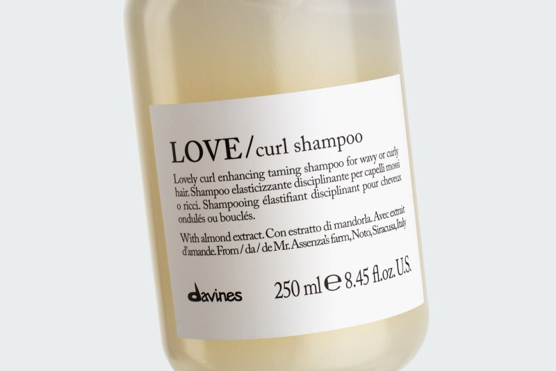 LOVE CURL SHAMPOO
