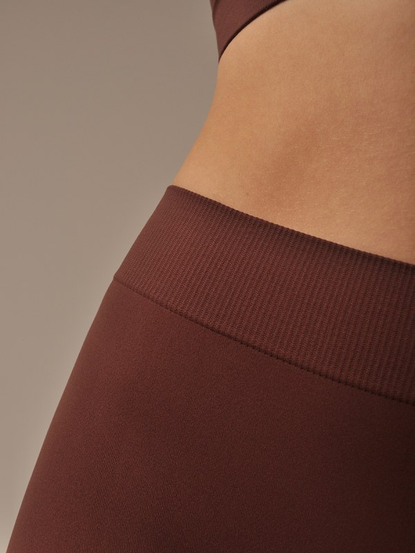 SHORT LEGGINGS