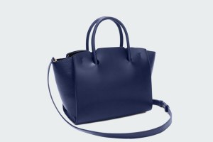 GENESI M TOTE