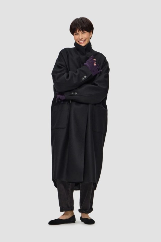 COAT 0330 BLACK
